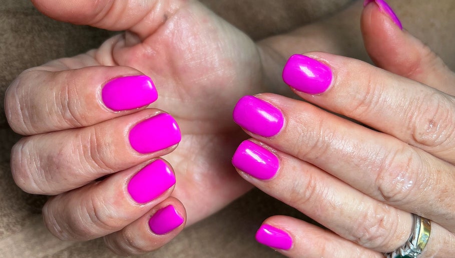 NailsByCat image 1