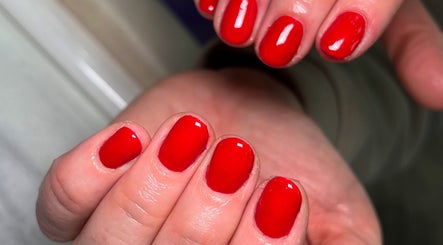 NailsByCat image 2