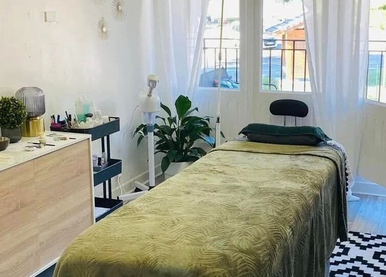Treatment room at The Eye-Brow Bar by Laura in Essert-romand, Auvergne-rhône-alpes, FR with natural light.