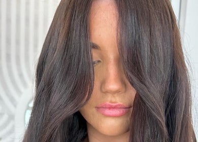 Elegant brunette hairstyle at Saskii Hair, Surfers Paradise, Queensland, AU.