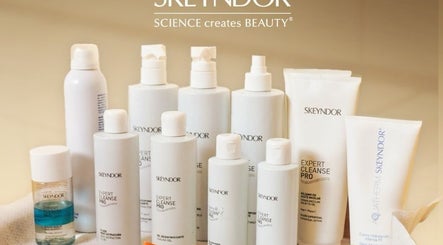 Cluster Beauty Lounge image 3