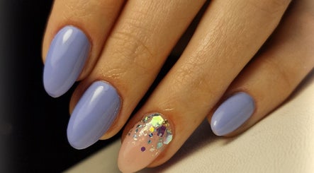 Deni Nails-Studio Creative obrázek 2