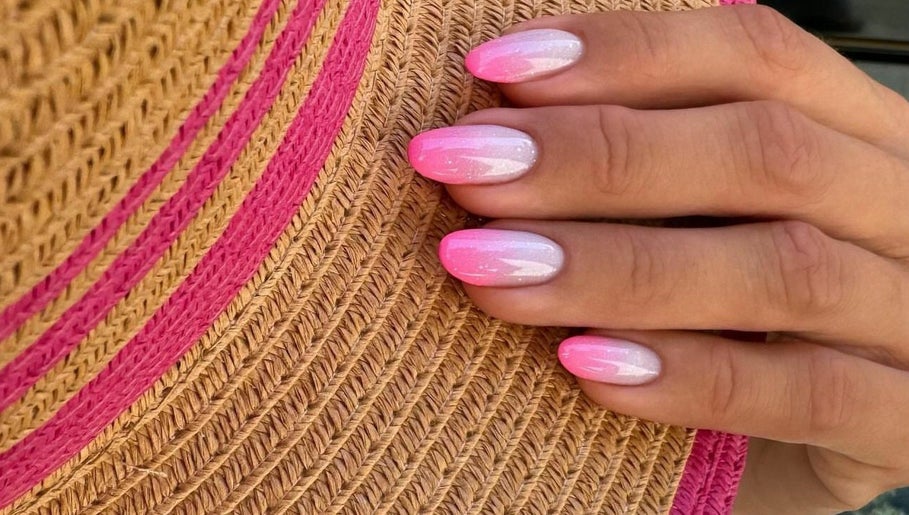 Nails_in _limassol image 1