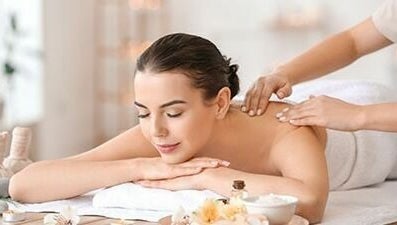 Immagine 1, Class Act Massage and Facial Spa