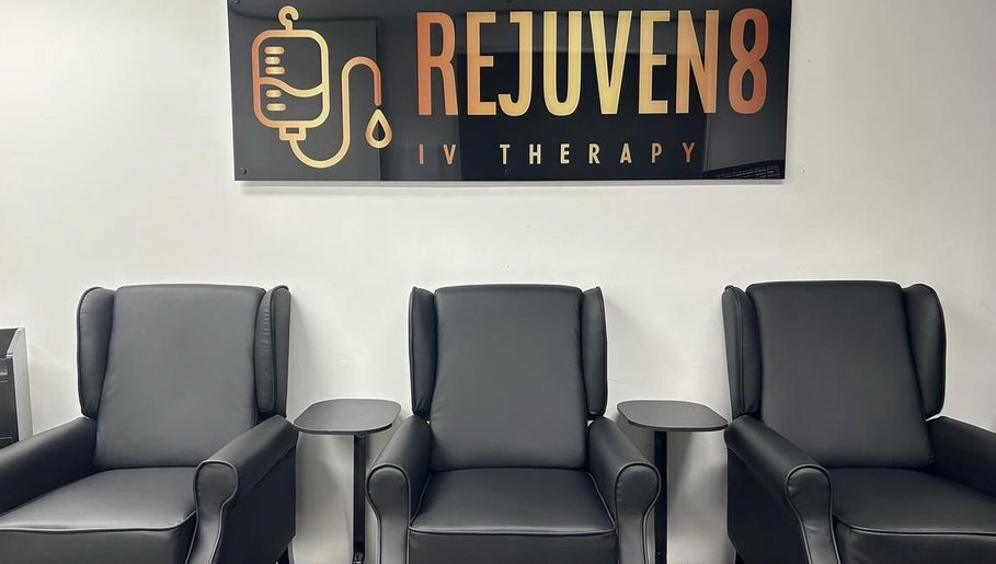 Rejuven8 IV Therapy image 1