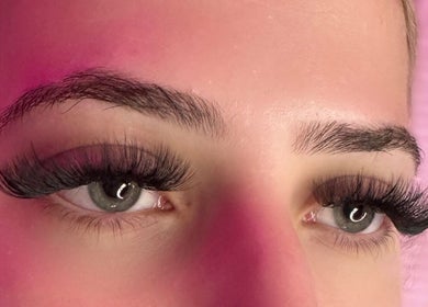 Close-up of elegant eyelash extensions at Iconic Lash Babe, Melbourne, Victoria, AU.