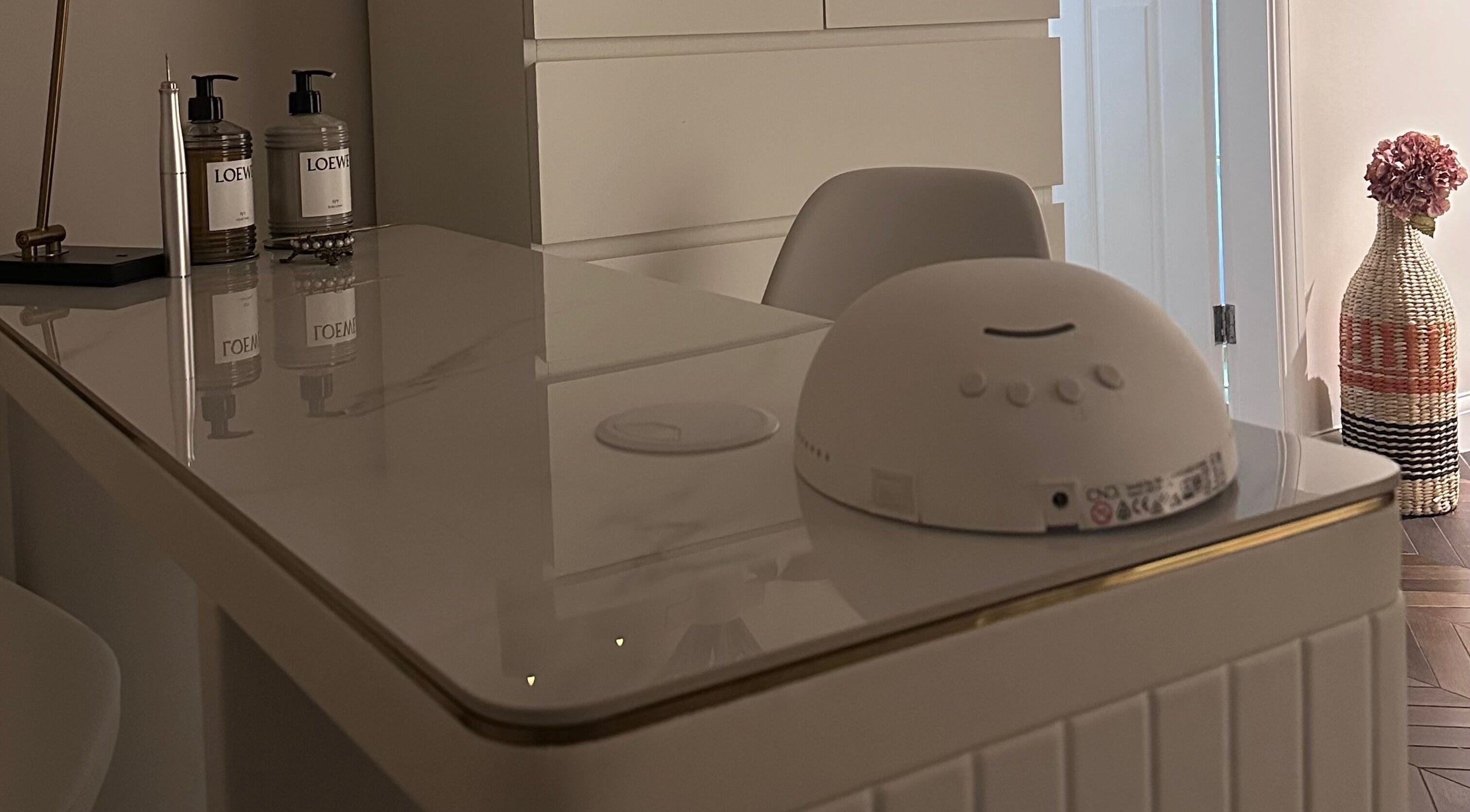 Chic spa counter at Aesthetics by Kinga Jambor in Nottingham, England, GB with modern décor.