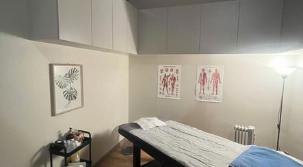 Healicorp Massage and Bodywork imej 3