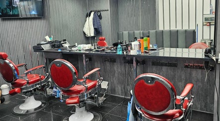 Lux Barbers image 3