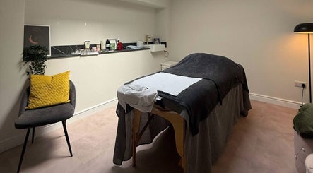 Touch Holistic Therapy