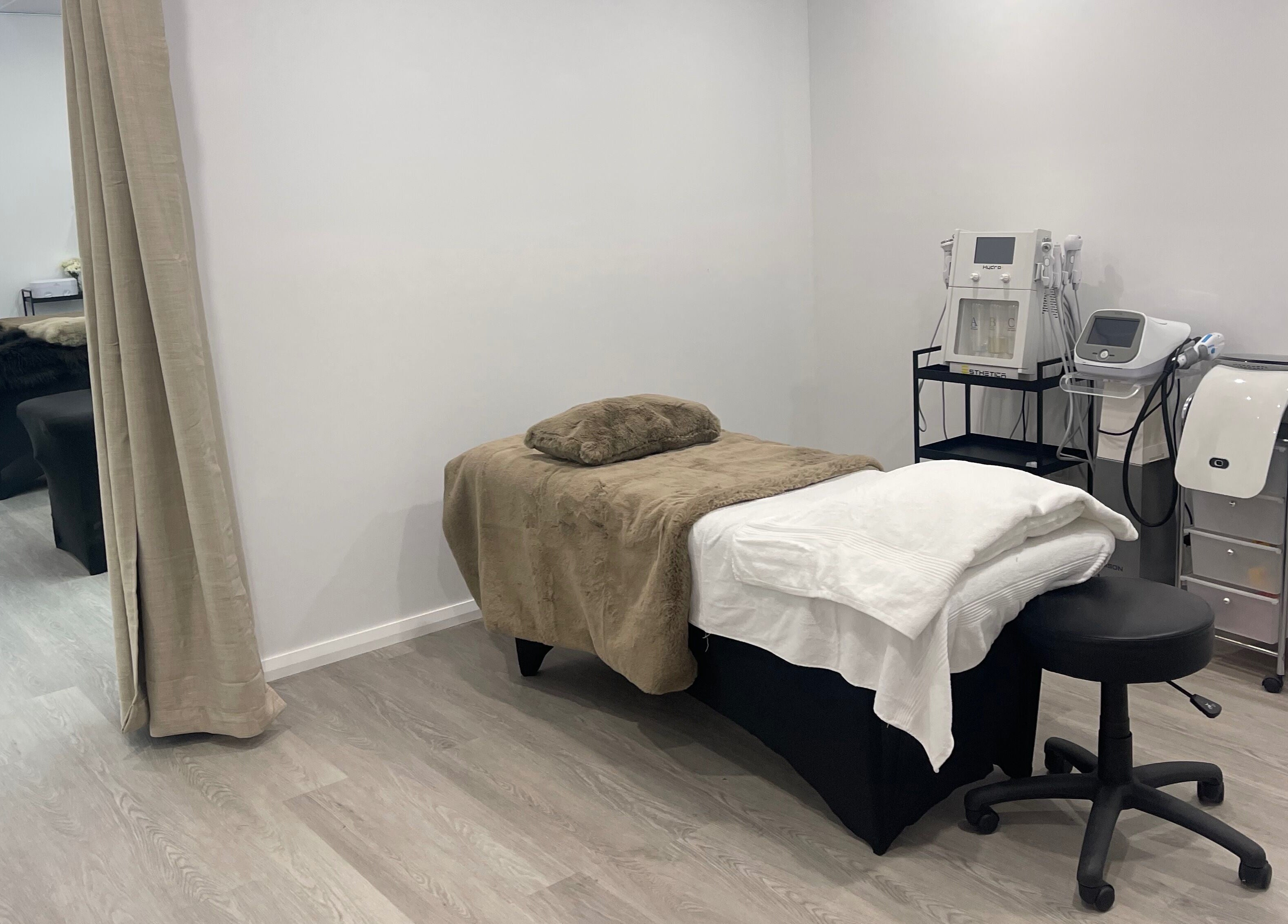 Treatment room at MeCute Skin & Cosmetic Clinic, Semaphore, South Australia, AU with luxurious amenities.