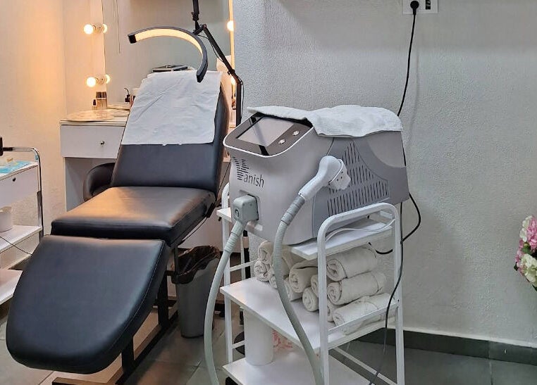 Elie Farah Salon's treatment room with modern equipment in Jal El Dib, Mount Lebanon Governorate, LB.