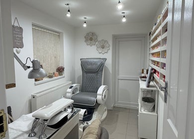 Elegant nail care chair at Kay in Hounslow, England, GB, designed for ultimate relaxation and style.