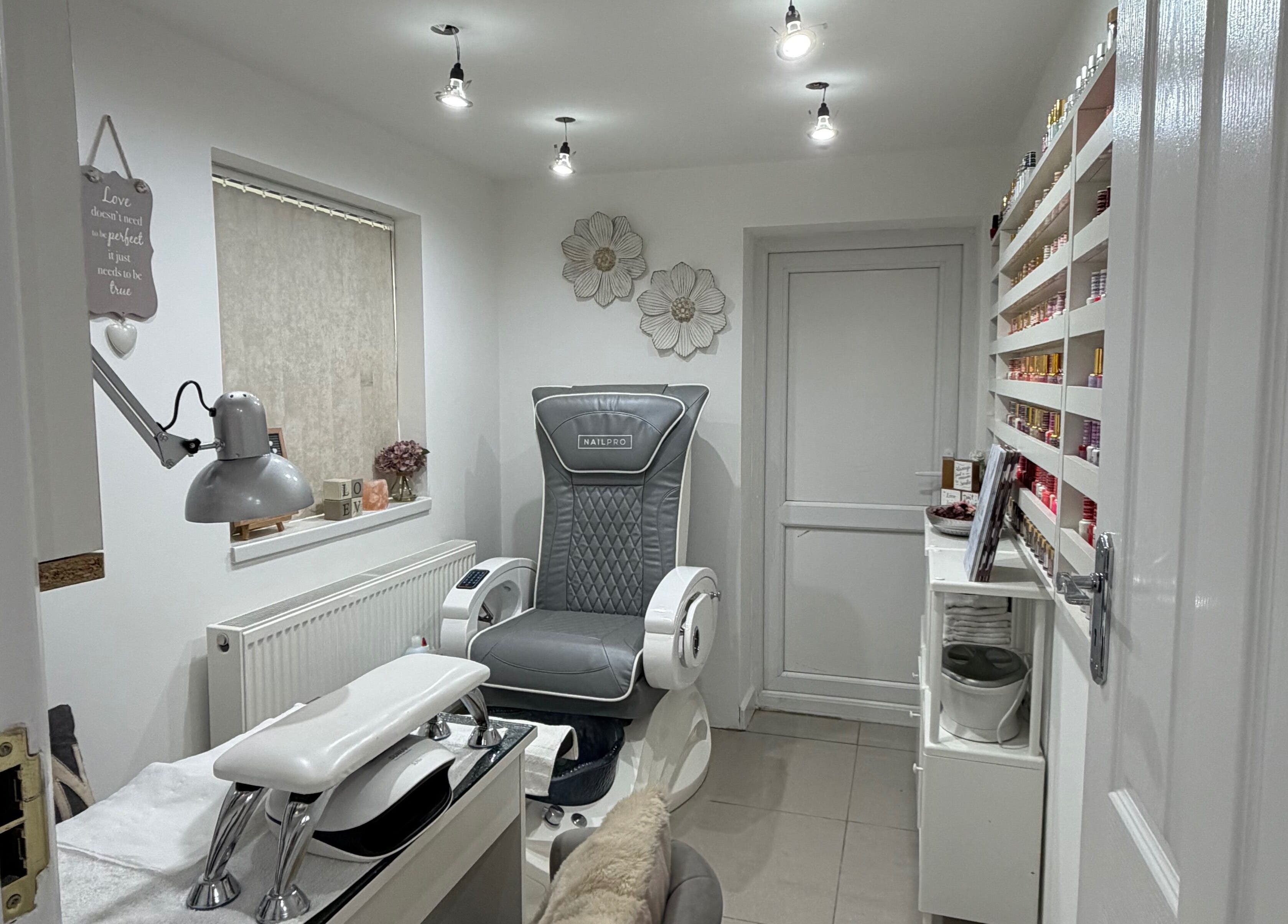 Elegant nail care chair at Kay in Hounslow, England, GB, designed for ultimate relaxation and style.