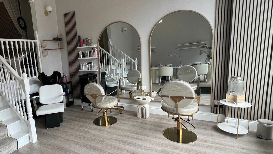 Coote's Beauty Bar image 1