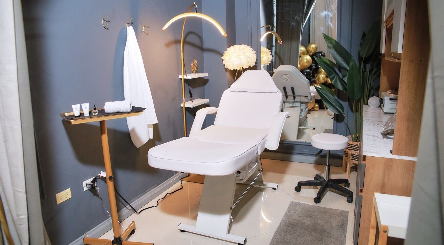 Elegant treatment room at Sugar Bare Studio, Montego Bay, St. James Parish, JM, featuring comfortable spa chair.