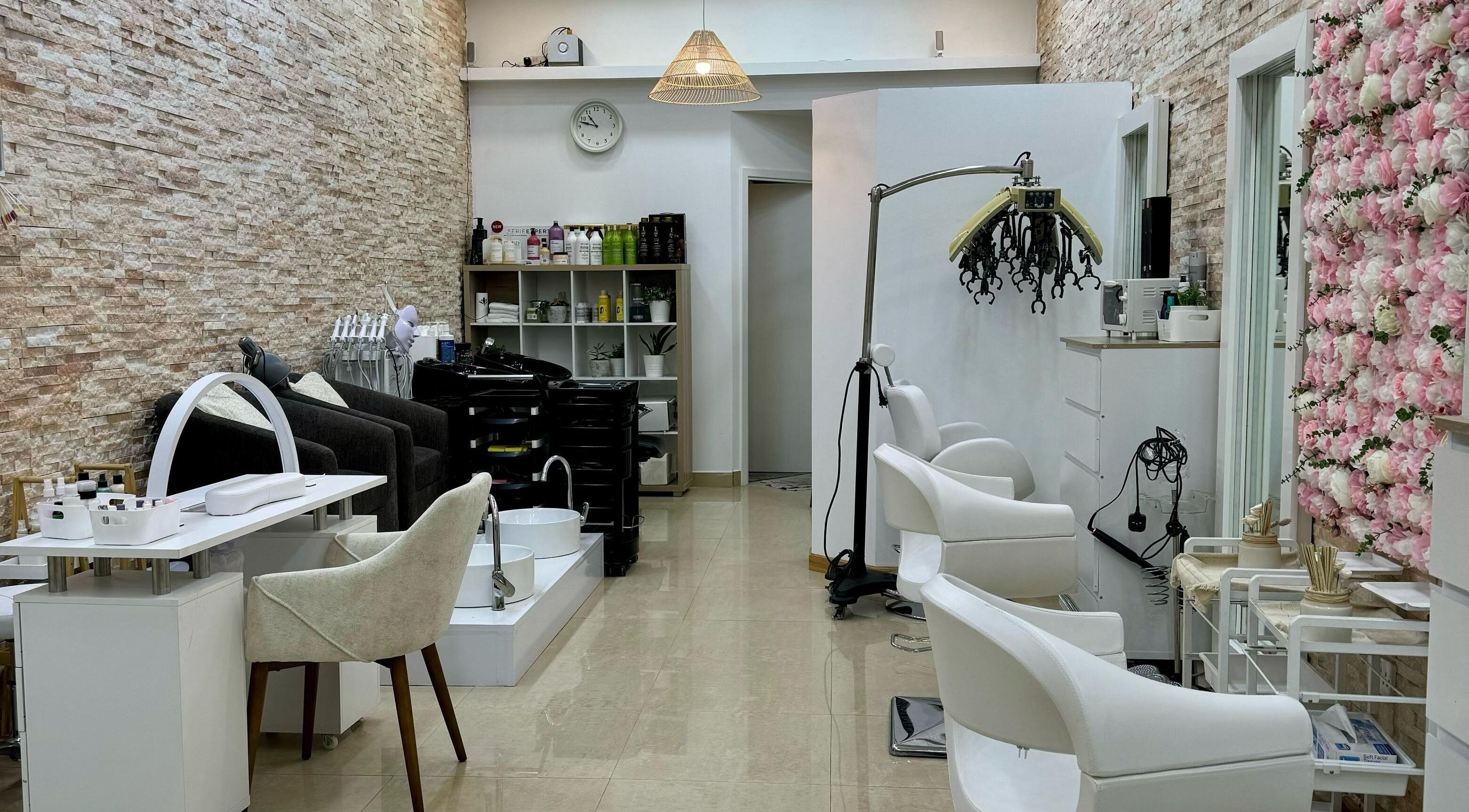 Interior of Korean Digital Perm Salon in Dubai, AE, showcasing stylish chairs, decor, and beauty stations.