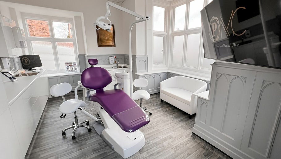 Precision Laser and Skin Clinic imagem 1