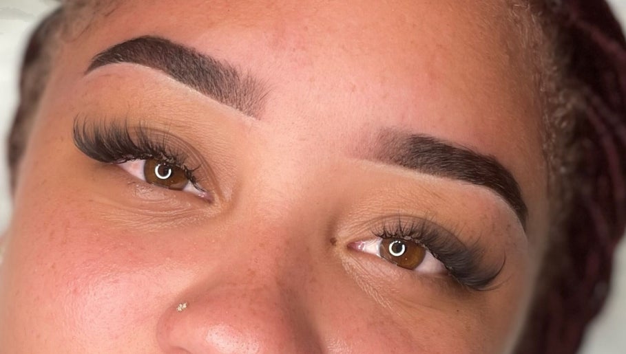 ShaGlam Cosmetics, bilde 1