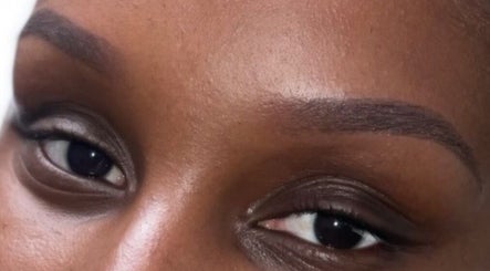 ShaGlam Cosmetics, bilde 2