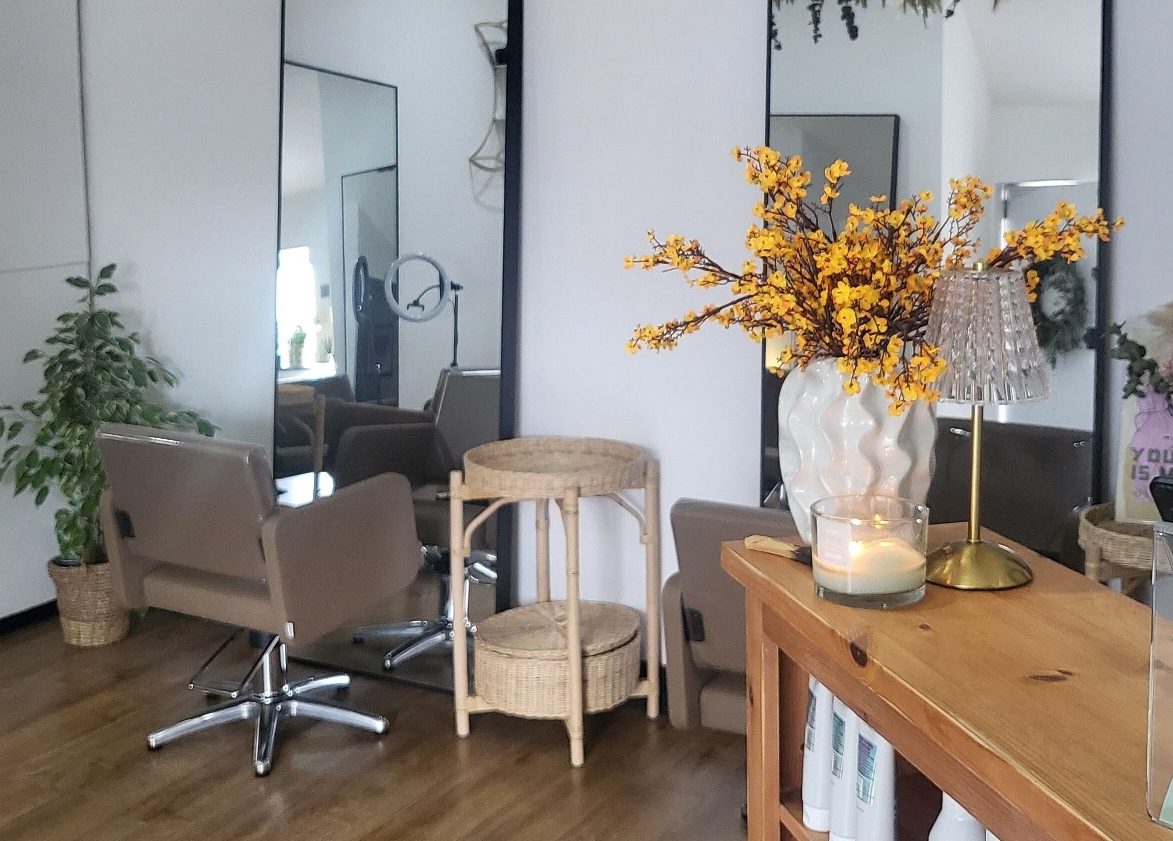 Elegant salon interior with floral decor at Luna & Co., Celbridge, County Kildare, IE.