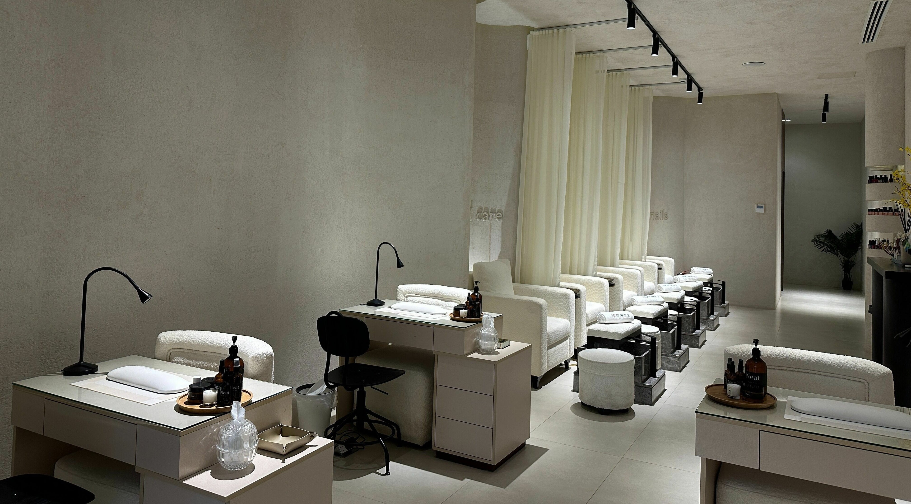 Sophisticated interior of Neat Nails - صالون الأظافر المرتبة in Riyadh, Riyadh Province, SA with plush seating.