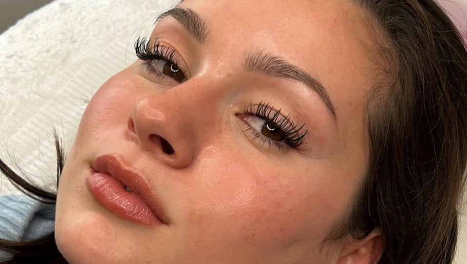 Imagen 1 de Lash Dallz (Eyelash Extensions)