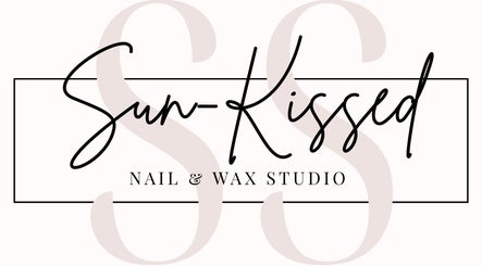Sun Kissed Nail & Wax Studio logo, an elegant design. Located in Thurso, Scotland, GB.