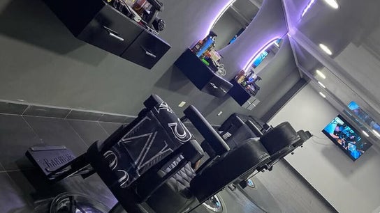 ROYAL KINGDOM BARBER SHOP SEDE 1