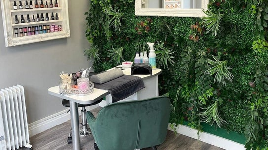 Tilly Rose Nails at The Beauty Lounge