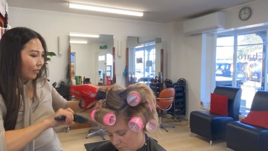 Hair By Kisha at Charo Hairsalon