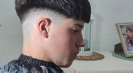 Monxi Barber kép 3