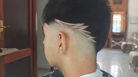 Monxi Barber