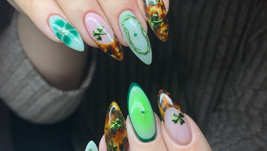 Reyt Gud Nails afbeelding 1