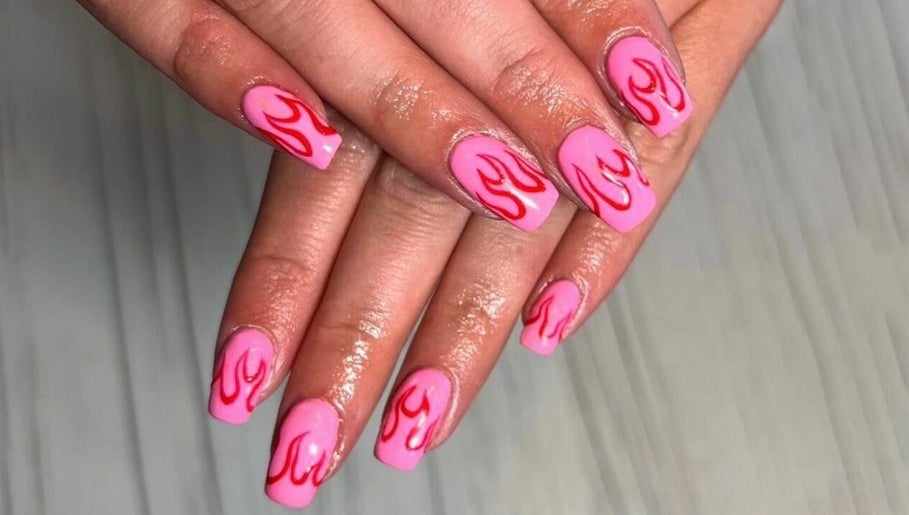 Nails & Beauty by Emily afbeelding 1