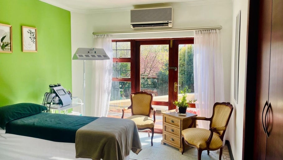 Mirabella Aesthetics Health & Beauty Clinic imagine 1