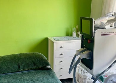 Modern treatment room at Mirabella Aesthetics Health & Beauty Clinic, Pretoria, Gauteng, ZA with state-of-the-art equipment.
