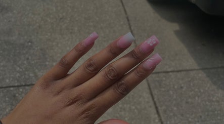 Touched Beauty, bilde 3