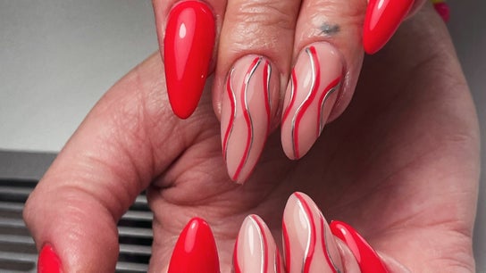 I'm a nail pro, stop getting certain extensions – they made a client's nails  so thick her fingers were like weights
