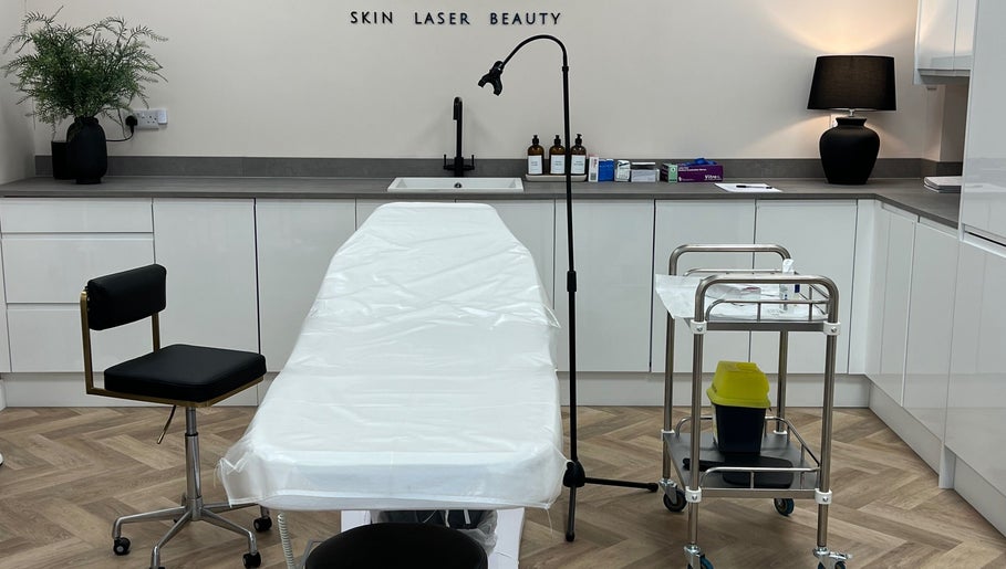 Dr Fehmiya Aesthetics image 1