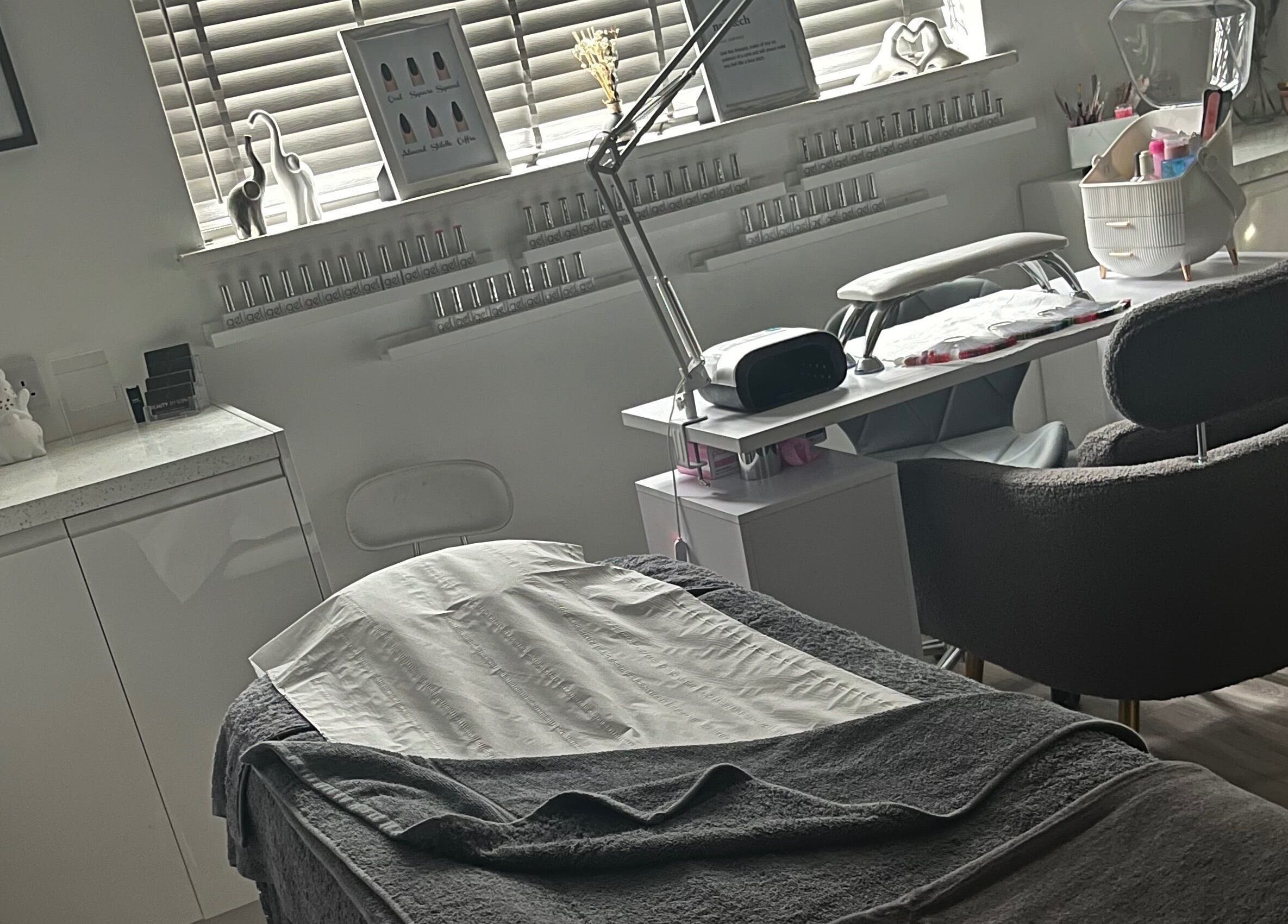 Calming treatment room at Beauty by Soph, Wickford, England, GB showcasing a modern nail station.