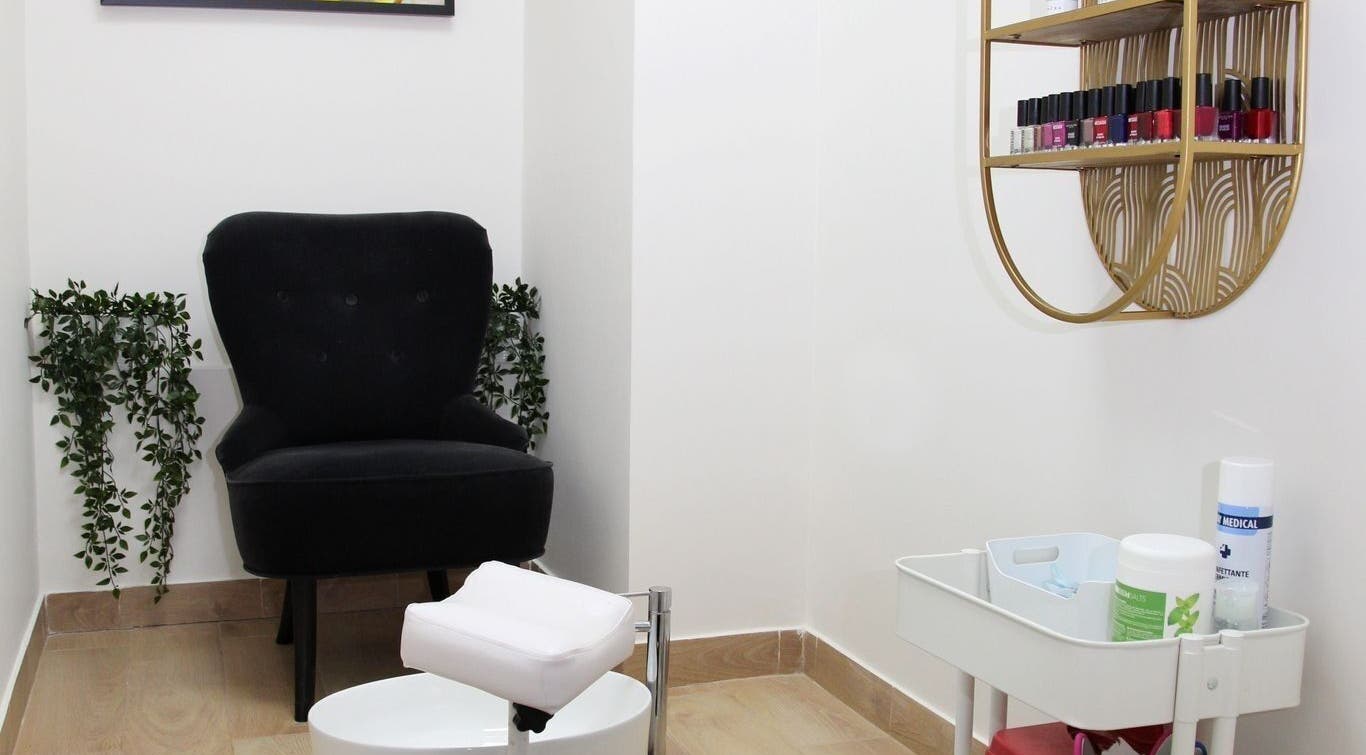 Angolo manicure elegante al FC Estetica e Solarium, Piedimonte Matese, Campania, IT.