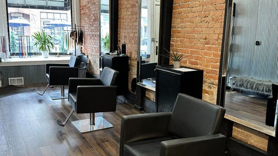 Stephanie at The Hair Foundation