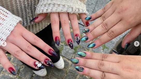 Marybwt Nails