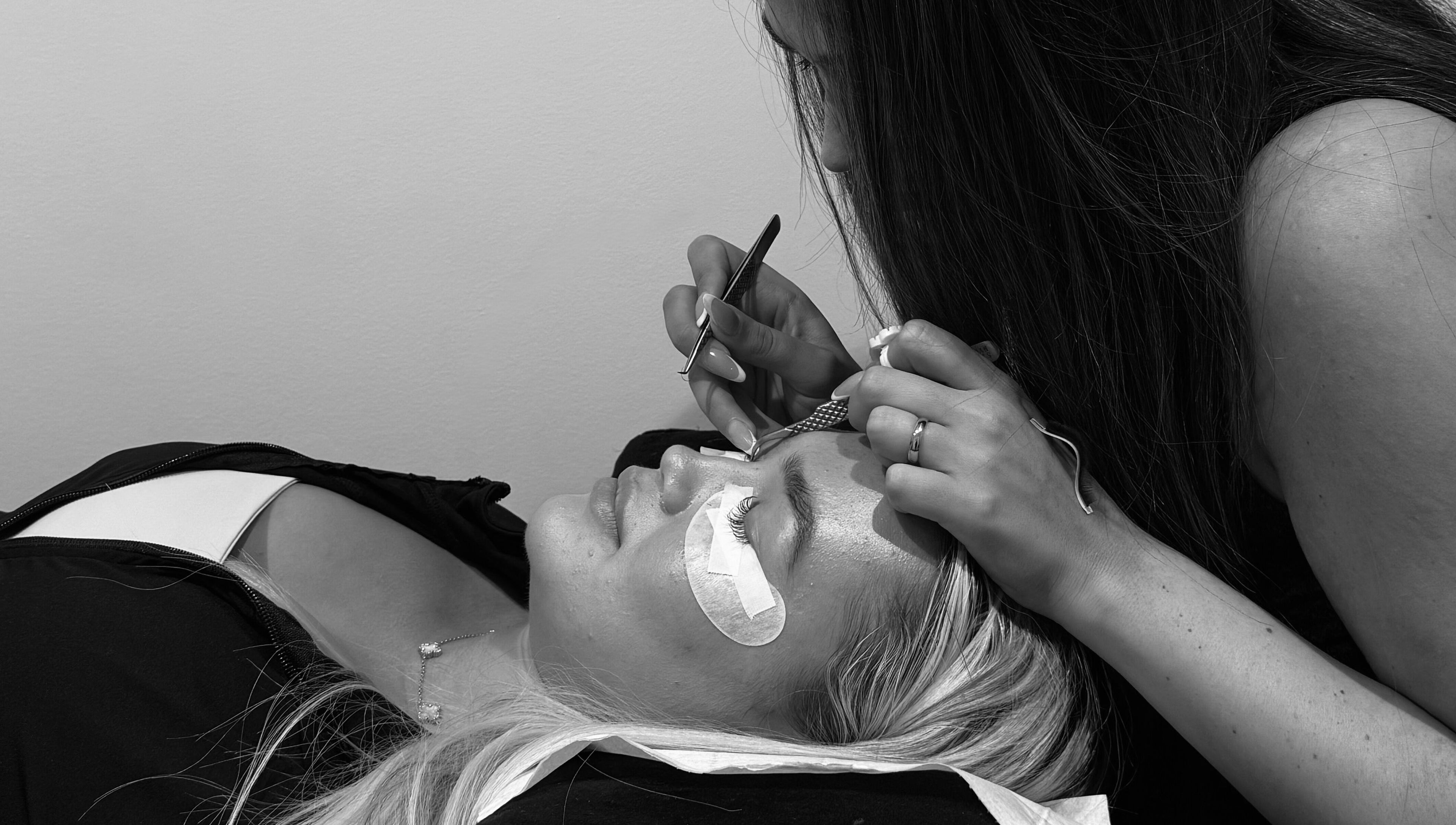 Lash extension being applied at Mimi’s Studio & Academy, Bournemouth, England, GB highlighting precision and care.