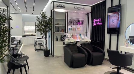 Luxurious wash area at Beauty Room Salon and Spa | Al Khwaneej, Dubai, Dubai, AE, featuring sleek design.