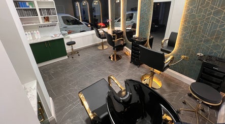 Beauty House 73 image 2