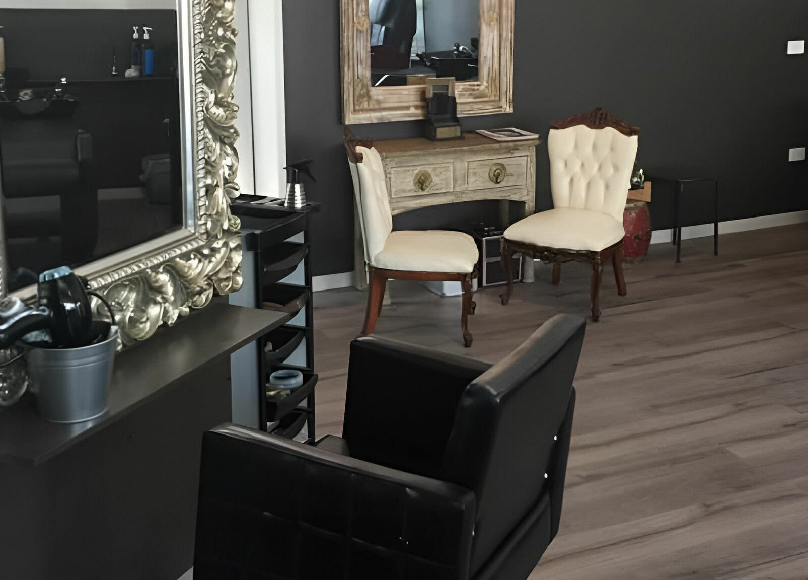 Chic and stylish interior of INKredible Beauty N Laser in Melbourne, Victoria, AU with vintage decor.