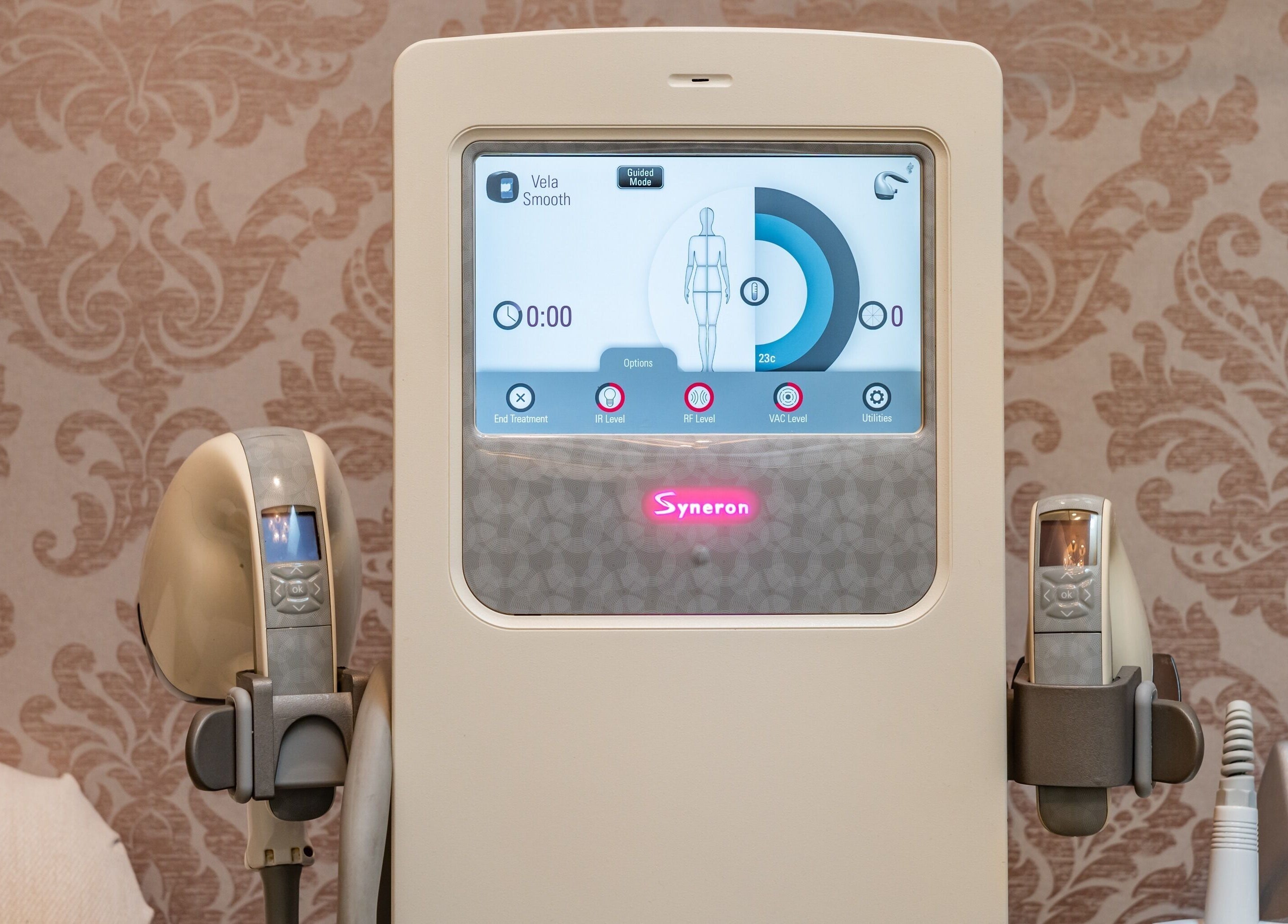 Advanced laser equipment at NU Laser Spa, Great Neck Plaza, New York, US for precision beauty treatments.