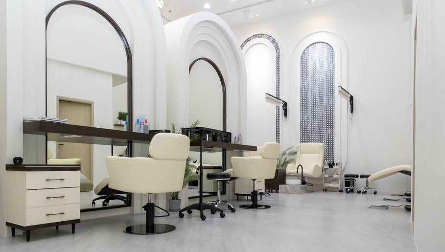 Eleven Signature Beauty Salon LLC obrázek 1